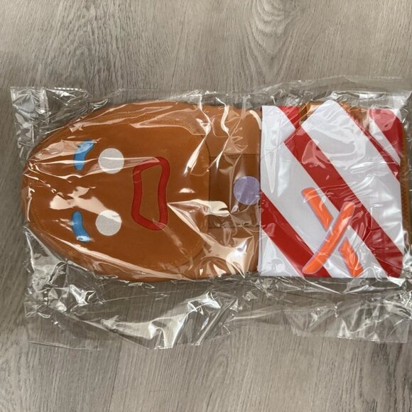 Absolutely Ridiculous Gingerbread Man Christmas Stocking Jumbo Sliding Mitt - Picture 2 of 4